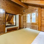 Ferma Gold By Pikhost Apartamento Tirana