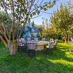 Ferma Gold By Pikhost Apartamento Tirana