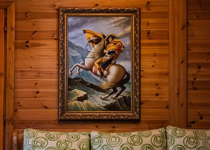 Ferma Gold By Pikhost * ティラナ